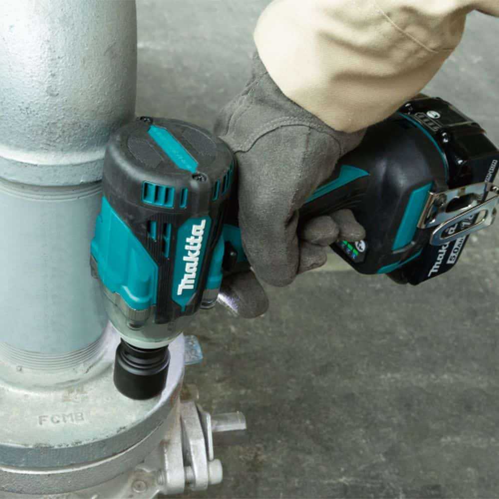 Makita 18V Lithium Ion Cordless Impact Wrench BL XPT 1 2